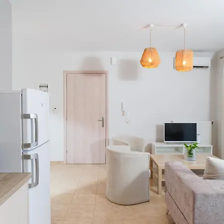 Nefeli Fresh By Del Mare Prínos