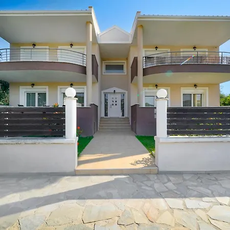 公寓 Nefeli Fresh By Del Mare *